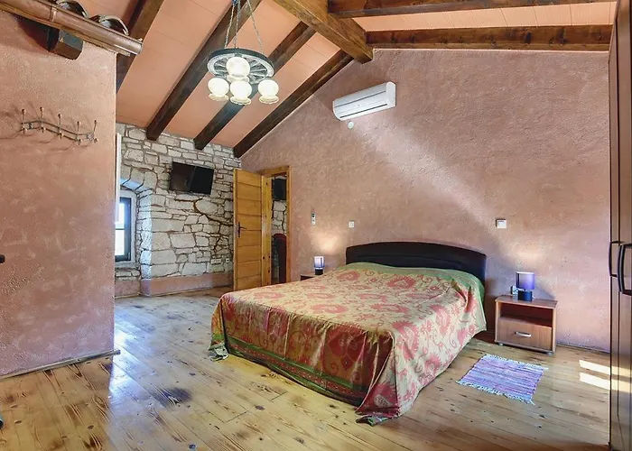 Donatella * Svetvincenat