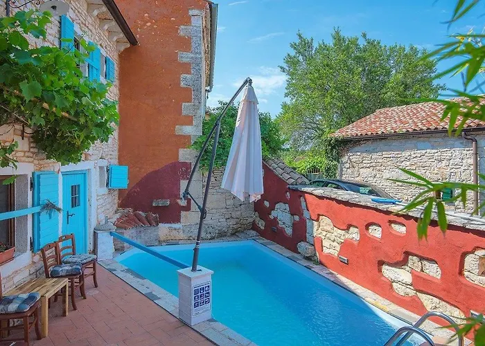 Donatella Svetvincenat