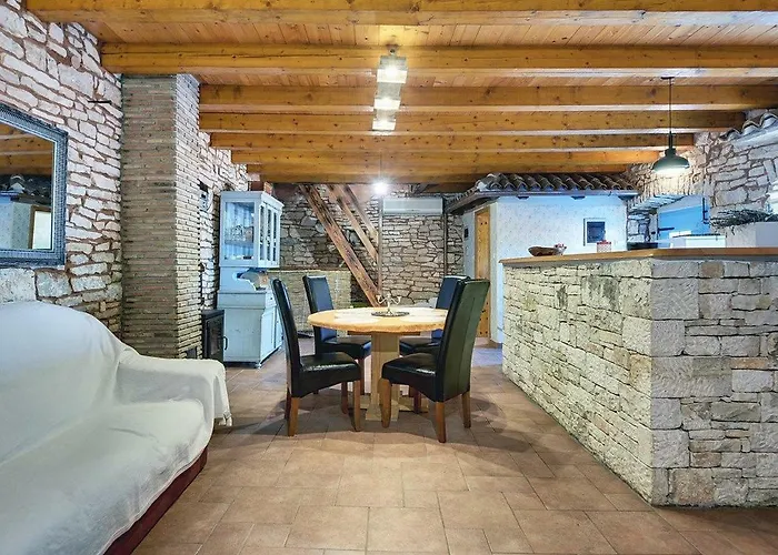 Donatella * Svetvincenat