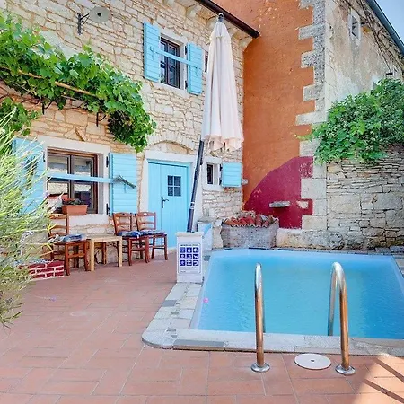 Donatella Holiday home Svetvincenat
